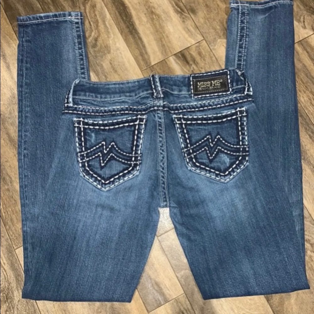 Women’s Miss Me skinny jeans size 28